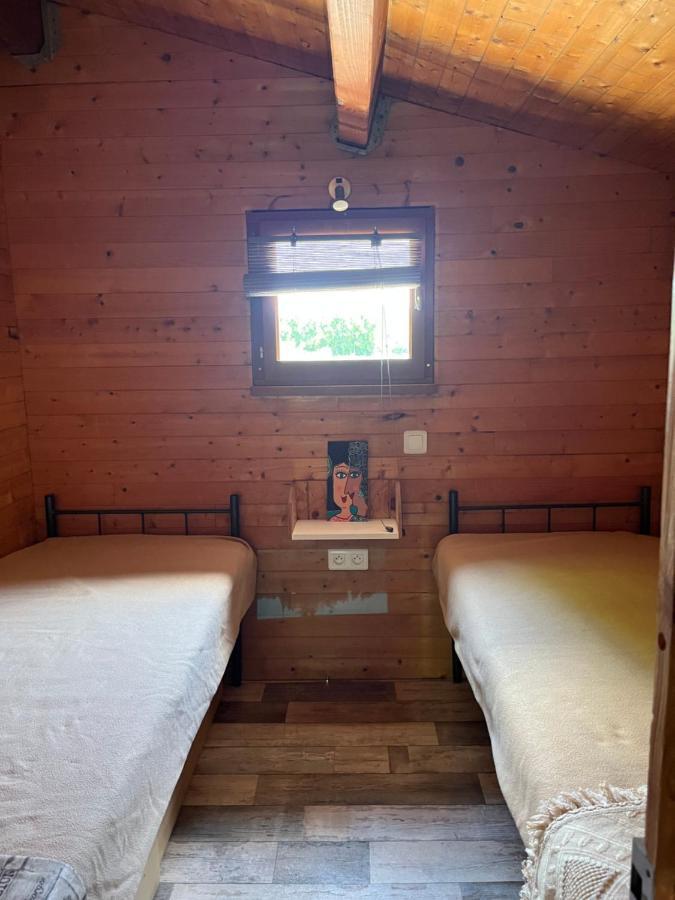 Les Petits Chalets De Dudu La Voulte-sur-Rhone Exteriör bild